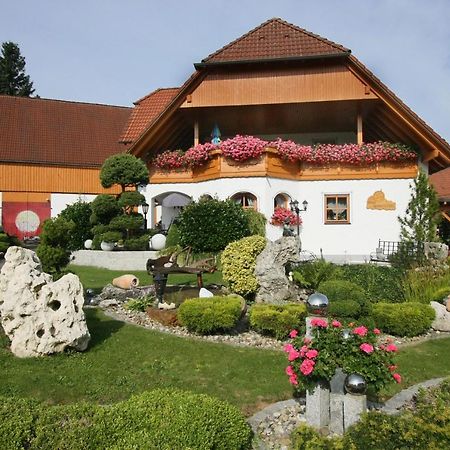 Haus Sonnenschein Appartement Goessweinstein Buitenkant foto
