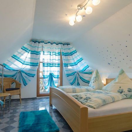 Haus Sonnenschein Appartement Goessweinstein Buitenkant foto